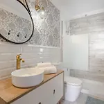 1 минута до пляжа, кондиционер, барбекю, Wi-fi Apartament Playa de las Americas (Tenerife)