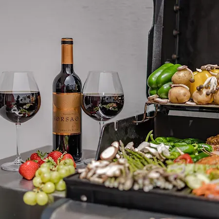 1 минута до пляжа, кондиционер, барбекю, Wi-fi