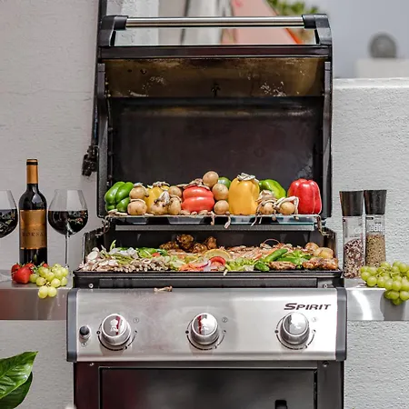 1 минута до пляжа, кондиционер, барбекю, Wi-fi Apartament Playa de las Americas (Tenerife)