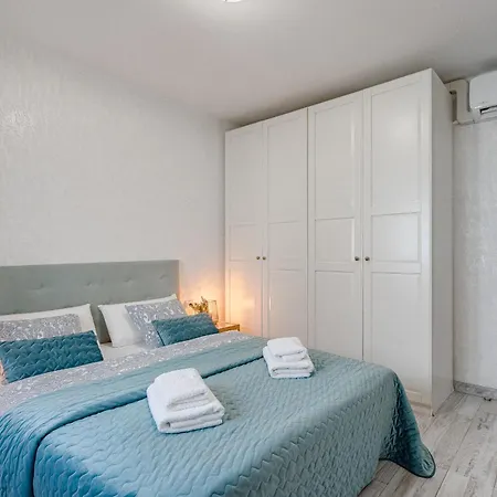 1 минута до пляжа, кондиционер, барбекю, Wi-fi Playa de las Americas (Tenerife)