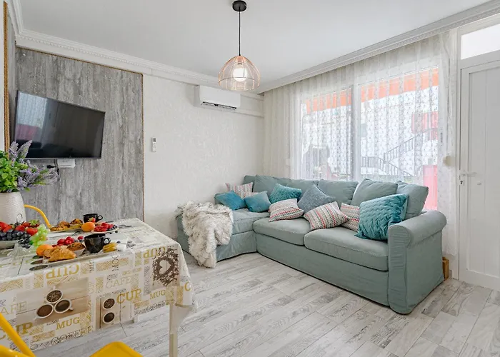 1 минута до пляжа, кондиционер, барбекю, Wi-fi Apartment *